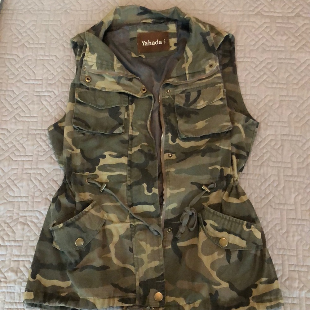 Camo vest